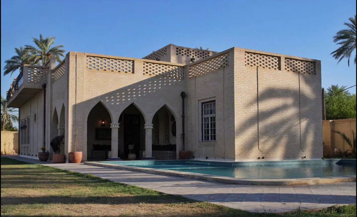واجهة المزرعة نهاراً